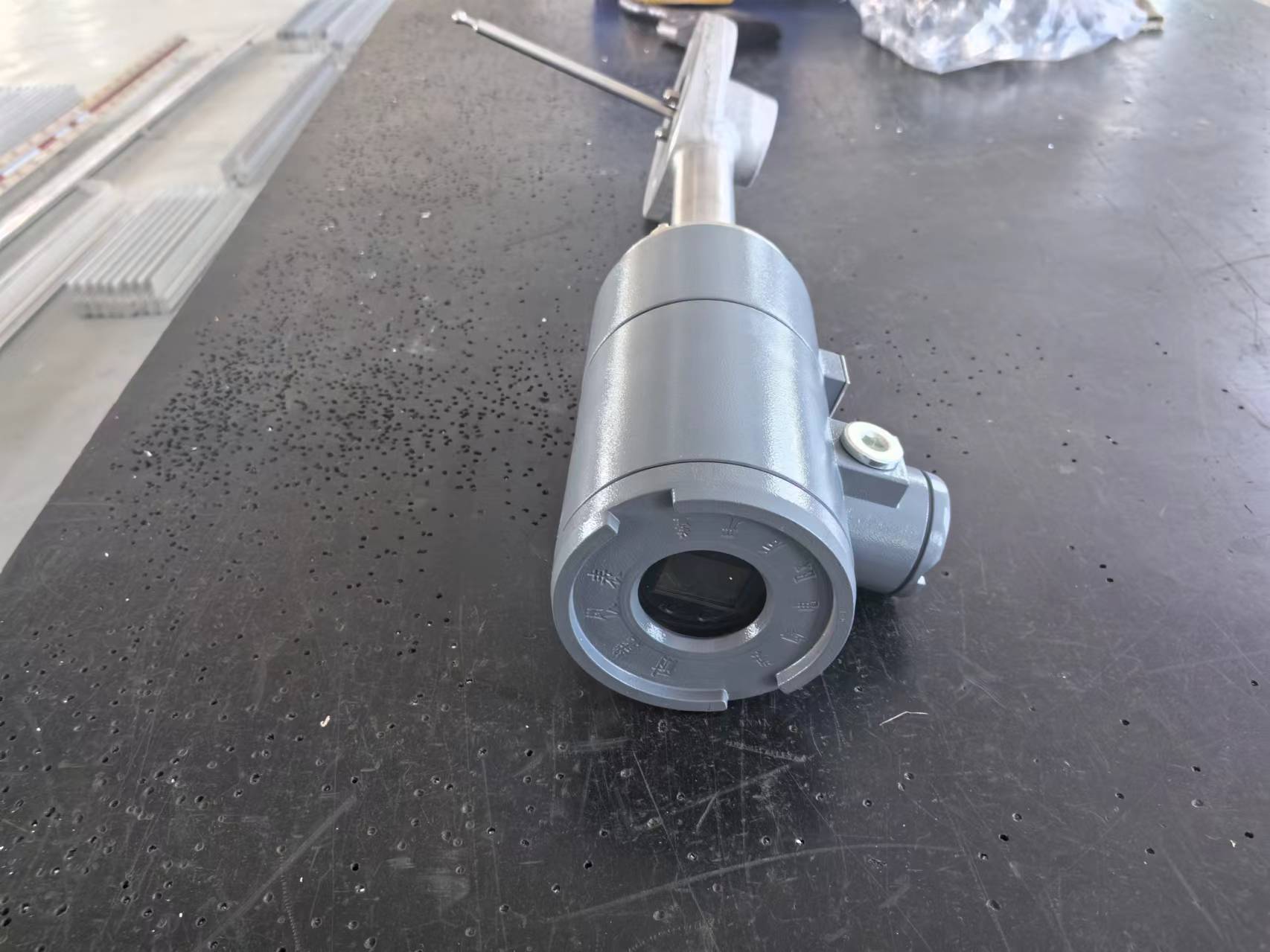 displacer level transmitter displacer level transmitter