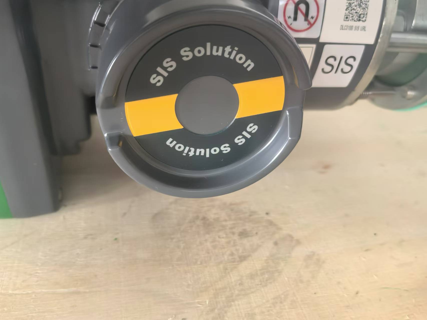 displacer level transmitter displacer level transmitter